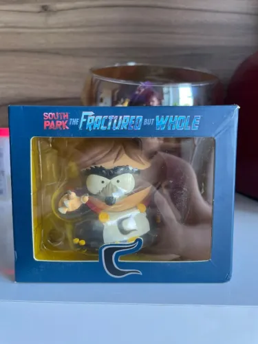 ERIC CARTMAN "O GUAXINIM" ESTATUETA