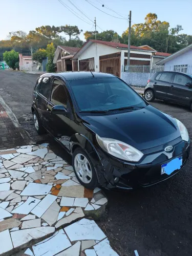 Ford Fiesta SE 1.6 8V Flex 5P 2014