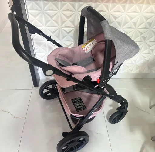 Vendo Carrinho de bebê Cosco Kids Poppy duo com bebê conforto está Novinho