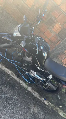 Aluga-se moto semanais 280