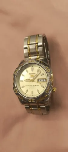 Relógio Seiko 5 Sports Automático 7S36-0230 - Bicolor Vintage 