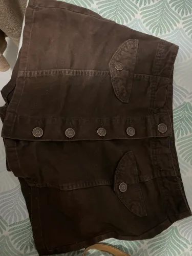 Short saia marrom