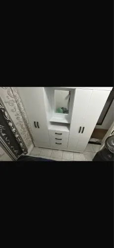 GUARDA ROUPA 4 PORTAS (2meses de uso)