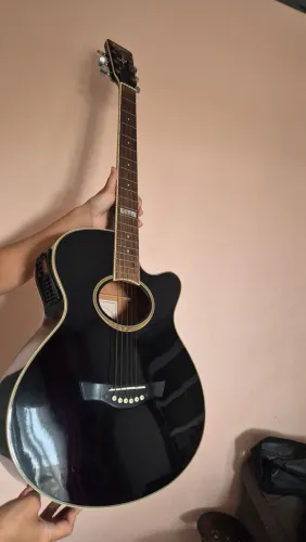 Violão elétrico