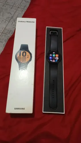 Samsung Galaxy Watch 4