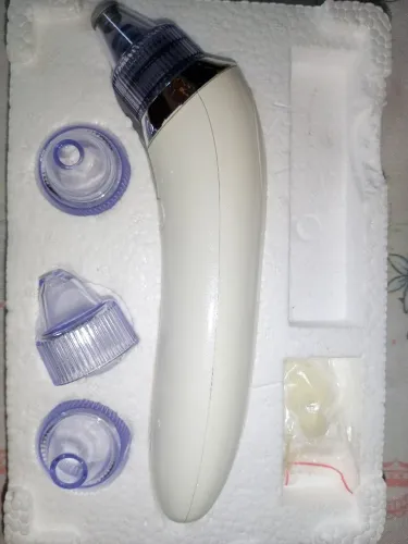 Vendo XN-8030, com poder de sucçao removendo todos os cravos, com 5 modos e 5 bicos 