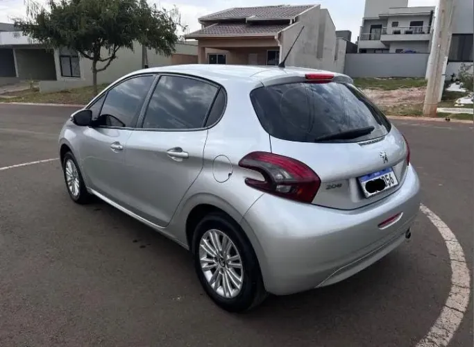 Peugeot 208 Active 1.2 Flex 12V 5P Mec. 2020