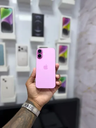 IPHONE 16 128GB<br>R$ 3.999,00