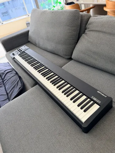 Roland A-88 MKII Controlador MIDI 88 Teclas + Bag