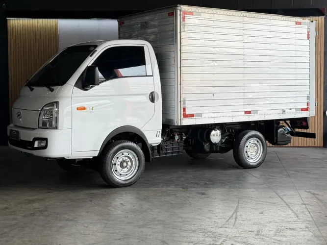 Hyundai HR 2.5 4WD Diesel 2025