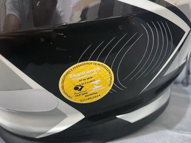 Capacete Race Tech ?tamanho 62? 280,00