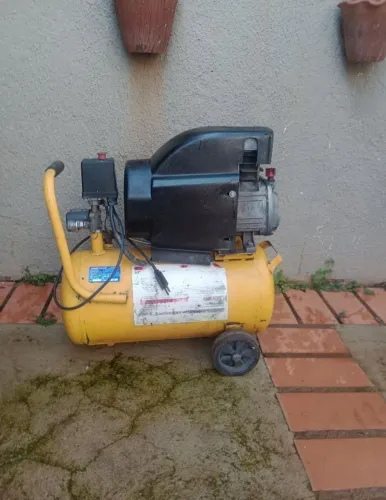 Compressor de ar chiaperini, 120 lbs, 24litros, 127 v