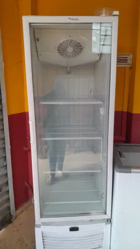 Freezer NOVO no plástico 