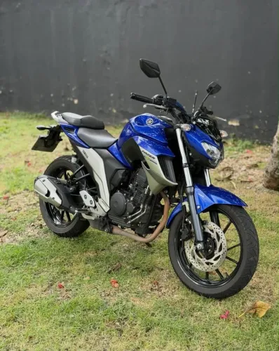 YAMAHA FAZER 250 - ÚNICO DONO