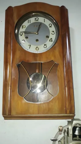 Relógio Antigo av Maria com Pêndulo