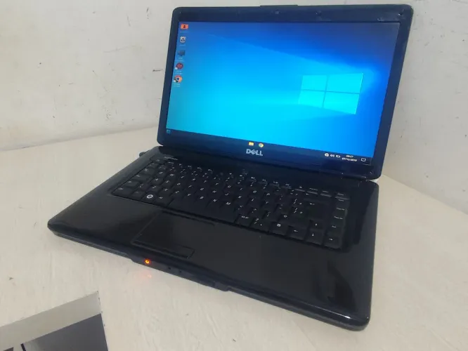 Notebook Dell Tela 15.6 Bem Conservado Funcionando perfeitamente super Rápido 