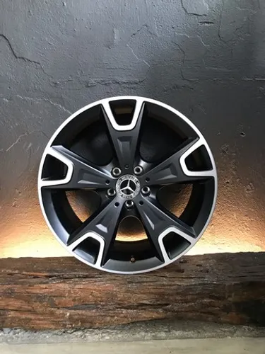 Rodas Mercedes Gla x156 Original - 5x112 - 19x8