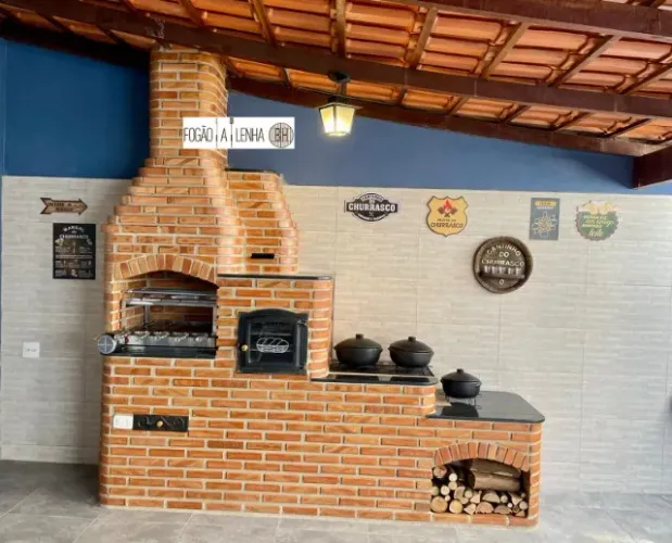Fogão a Lenha com Forno e Churrasqueira de Tijolinho