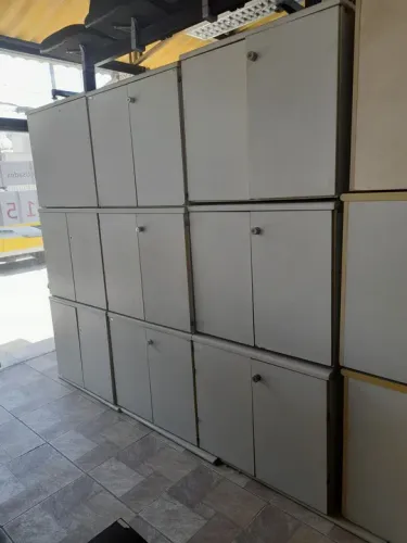 Armário Baixo 2 portas - Usado
