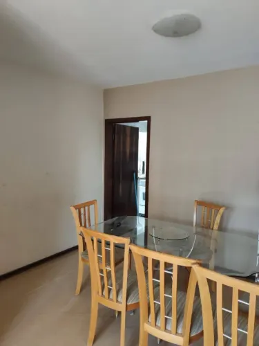 Conjunto Mesa 6 Cadeiras Madeira Maciça e balcão Lâmina de Marfim - Com Desconto Parcelado