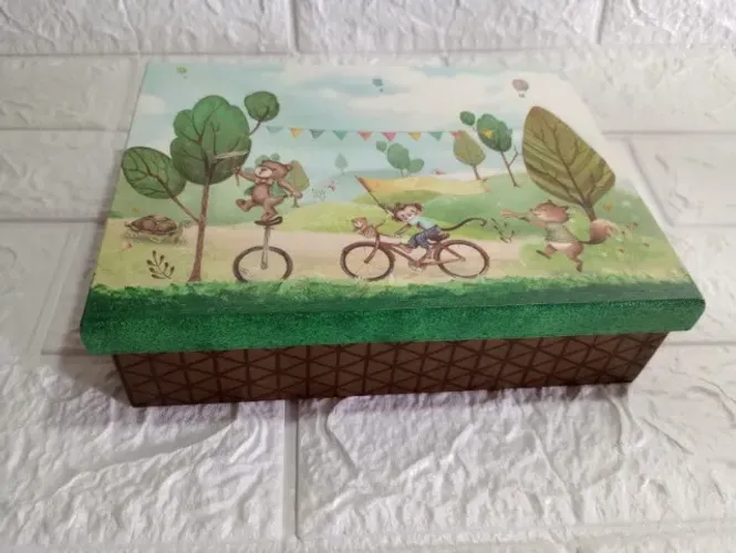 Caixa infantil Amigos da Floresta