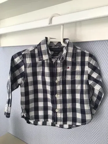 Camisa social Tommy Hilfiger infantil 6 a 9 meses