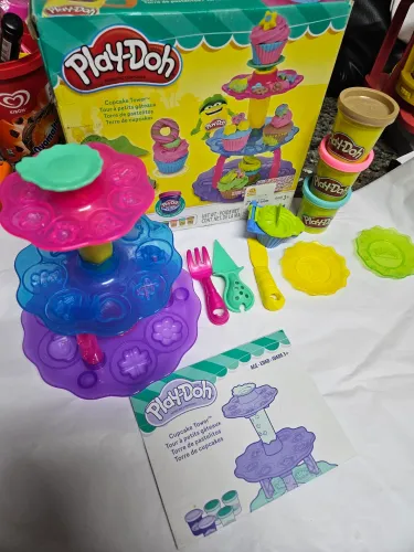 Play Doh cupcake massinha