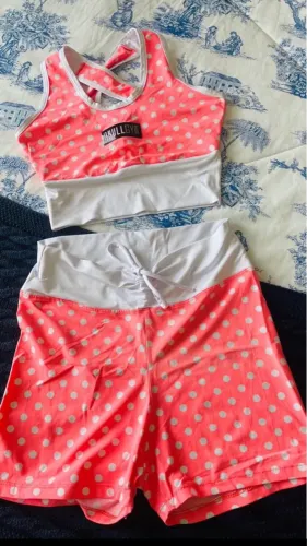 Conjunto Fitness Pink com Bolinhas - Conforto e Estilo!