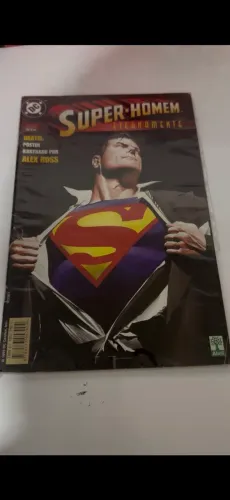 SUPER-HOMEM ETERNAMENTE