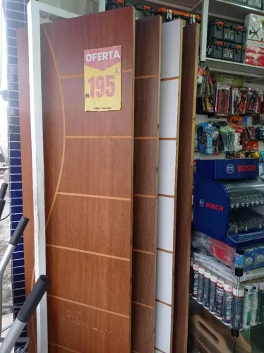 Porta de compensado em oferta!
