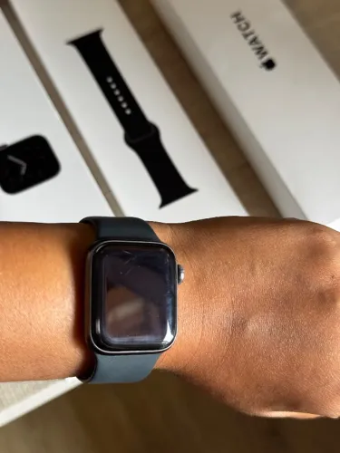 Apple Watch SE 40mm BAIXOU O PREÇO