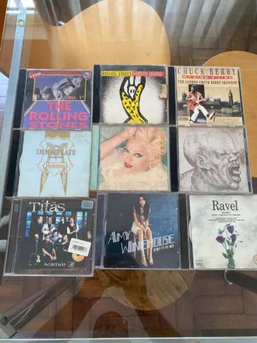 CD'S de Música MPB e Alguns artistas internacionais