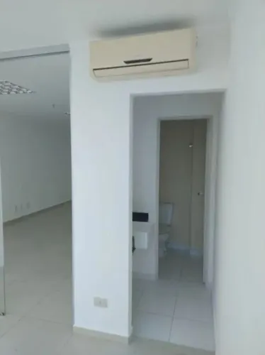 Sala para alugar em Barueri, Empresarial 18 do Forte, com 42 m², Edifício Gama Office