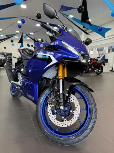 R3 ABS 25/26  EMPLACAMENTO +IPVA+CAPACETE