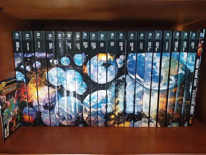 GRANDES SAGAS DC (20 primeiras edições)