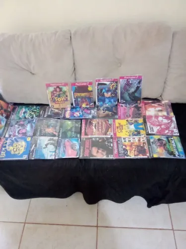 Vendo jogos de playstation 2 paralelos novo preço 5 reais cada jogo