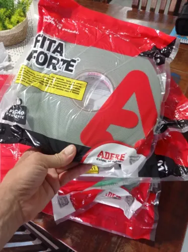 Dupla face Fita forte marca Adere XP200P 25mm.x20m. 