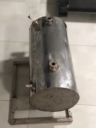 Gerador de vapor para Autoclave vertical até 525l aço inox para uso médico