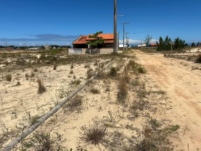 TERRENO NA PRAIA - JAGUARUNA -SC