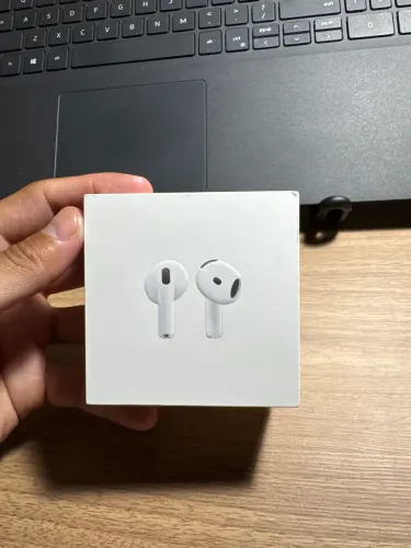 Vende-se Airpods 4 (Sem cancelamento de Ruído)