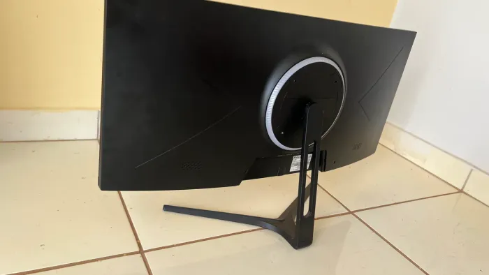 Monitor curvo ultrawide - 2k - 30pol - 200hz