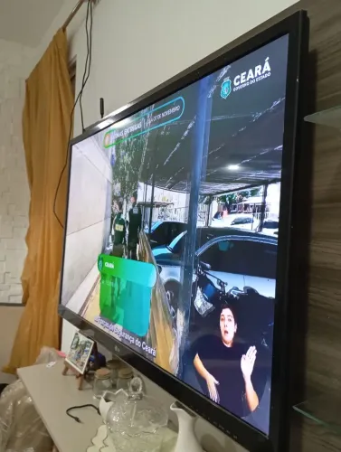 TV  LG  led 47 FHD/USB  550$