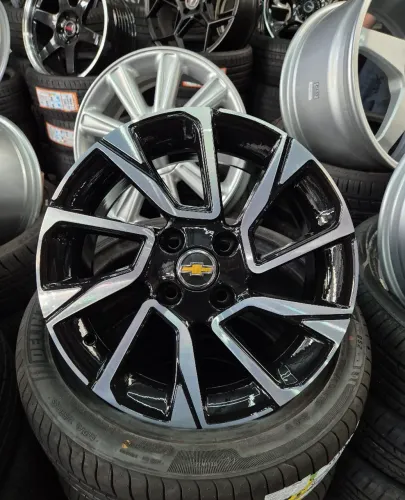 Jogo de rodas NOVO ONIX aro 15 - 4x100 NOVAS 