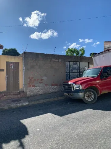 Vendo lote no Bairro Alecrim em Vitória da Conquista