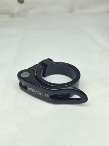 Abraçadeira de Canote 31.8mm