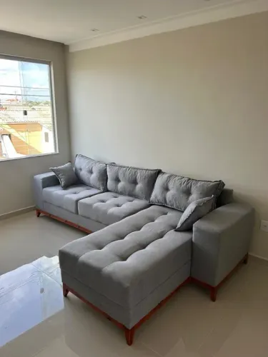 Sofá 3 lugares 3,0 largura tecido linho frete gratis R$ 2.999,99 a vista