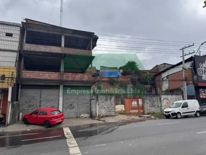 PRÉDIO PARA LOCAÇÃO / Comercial / 15.000,00 $ Armando Mendes