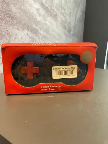 Estojo 8Bitdo de viagem clássico para controles Bluetooth