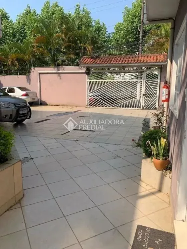 Sobrado à venda Condomínio Petit Village II, 95m², 2 dormts, 2 vagas Nova Petrópolis São B