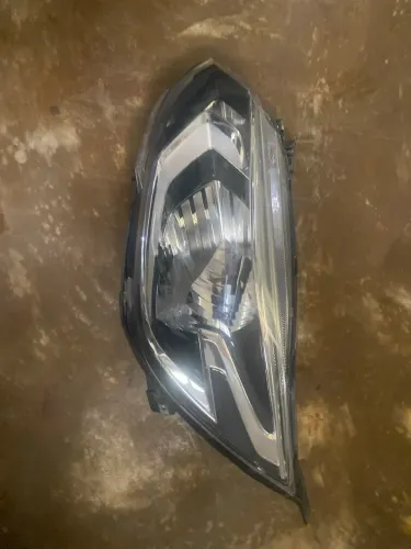 Farol onix plus esquerdo sem led 